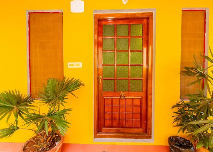 Green'S Heritage Resort Auroville With Swimming Pool